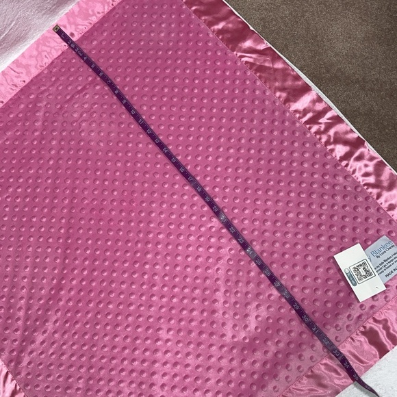 NWT My Blanker raspberry pink Dot Velour Stroller Blanket-30X35 - Picture 5 of 7
